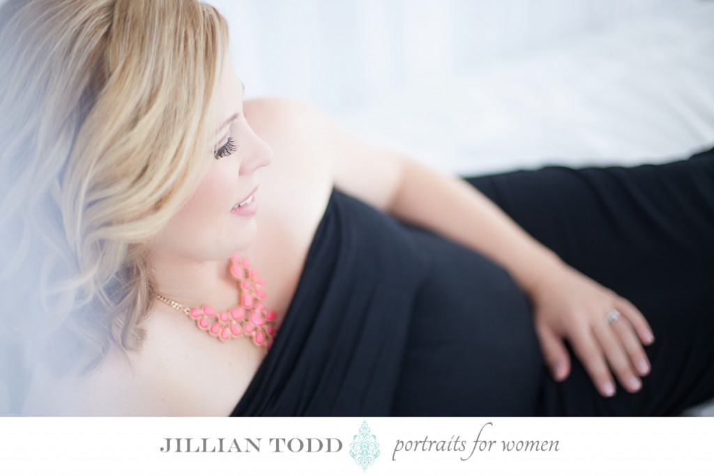 maternity-photography-sacramento-boudoir-style-1002