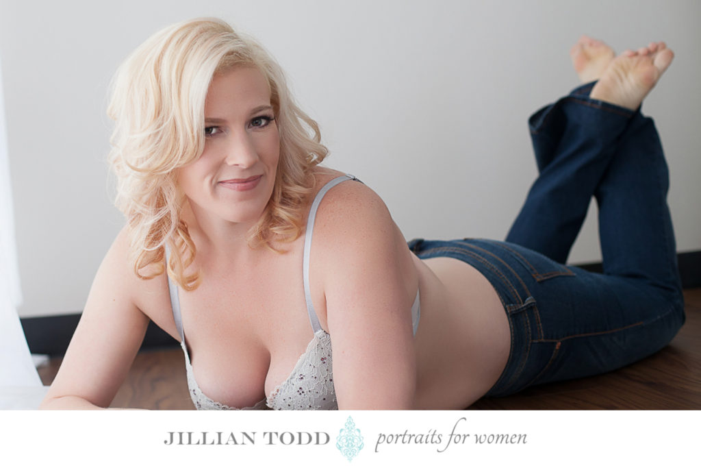 boudoir sacramento shot of blonde in jeans